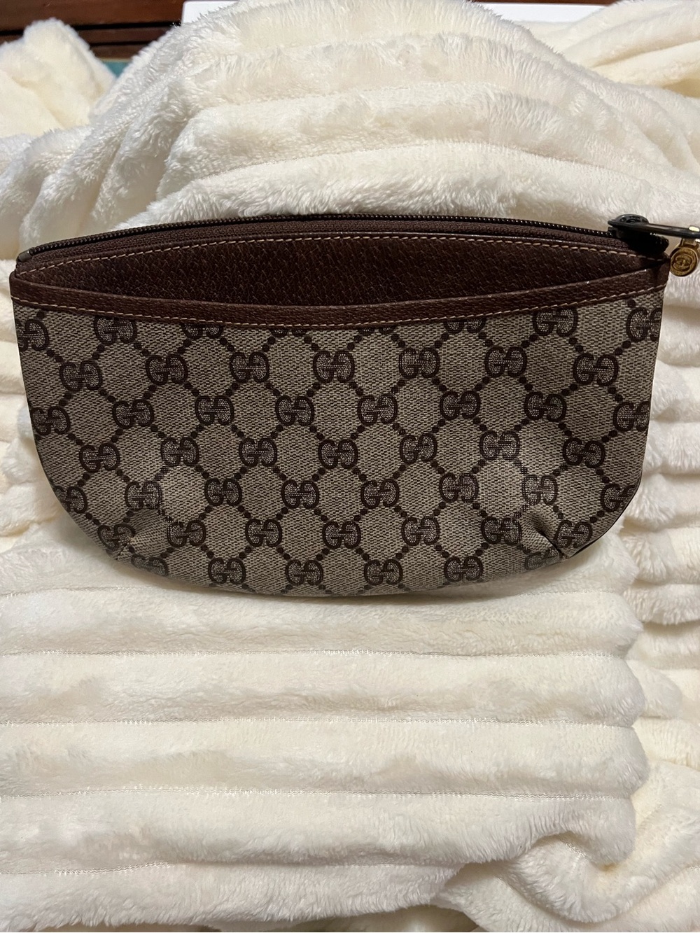 Vintage Gucci Brown GG Logo Canvas and Leather Cosmetic Bag - Picture 6 of 10